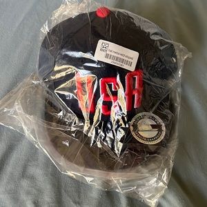 BNIB RSVLTS USA snap back hat!